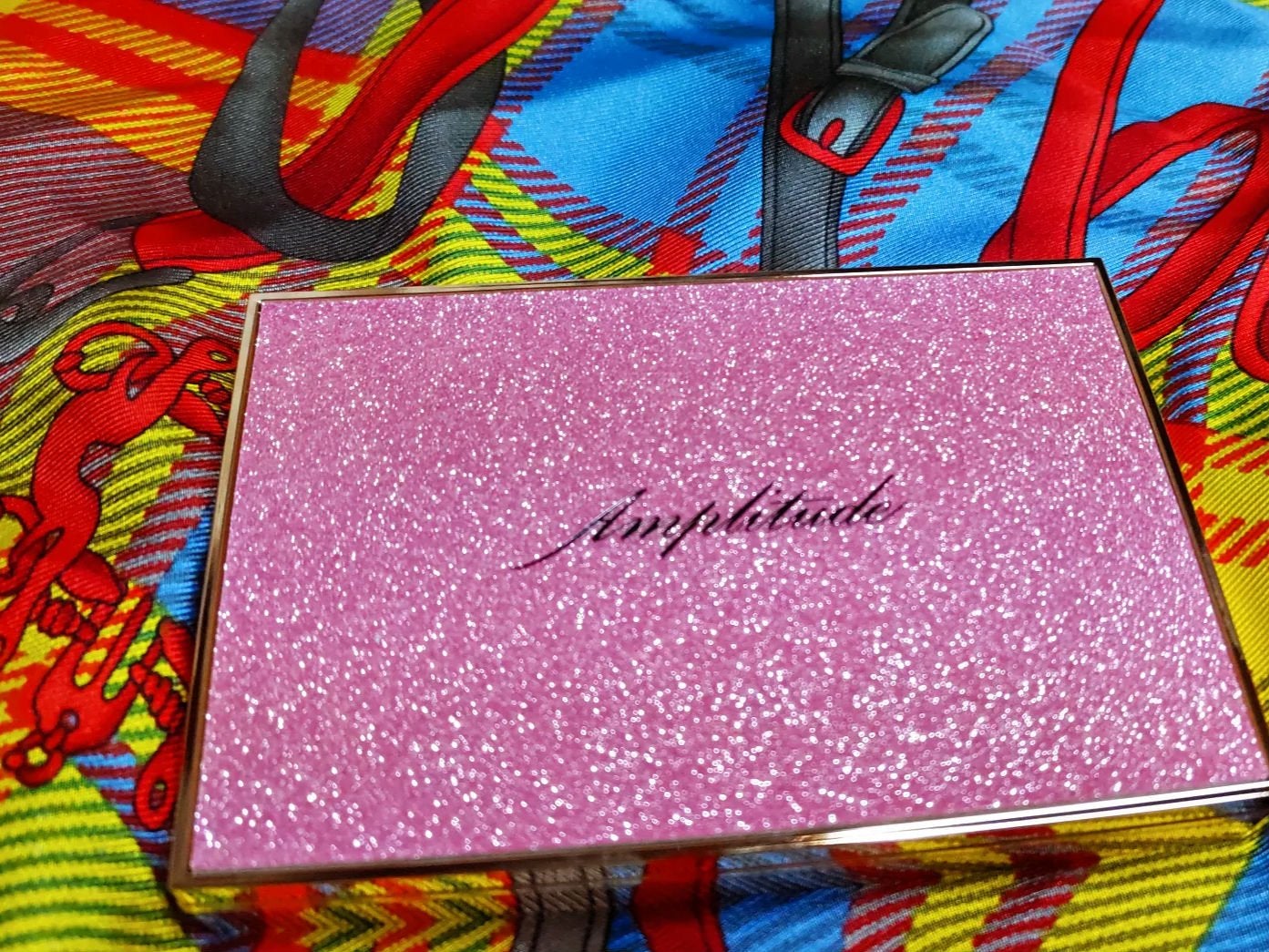 コンスピキュアス アイ&チークカラーパレット リミテッドコレクション b/Amplitude/アイシャドウパレットを使ったクチコミ(2枚目)