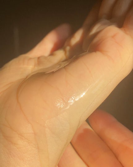 アーモンド モイスチャライジングシャワーオイル/L'OCCITANE/ボディソープを使ったクチコミ(3枚目)
