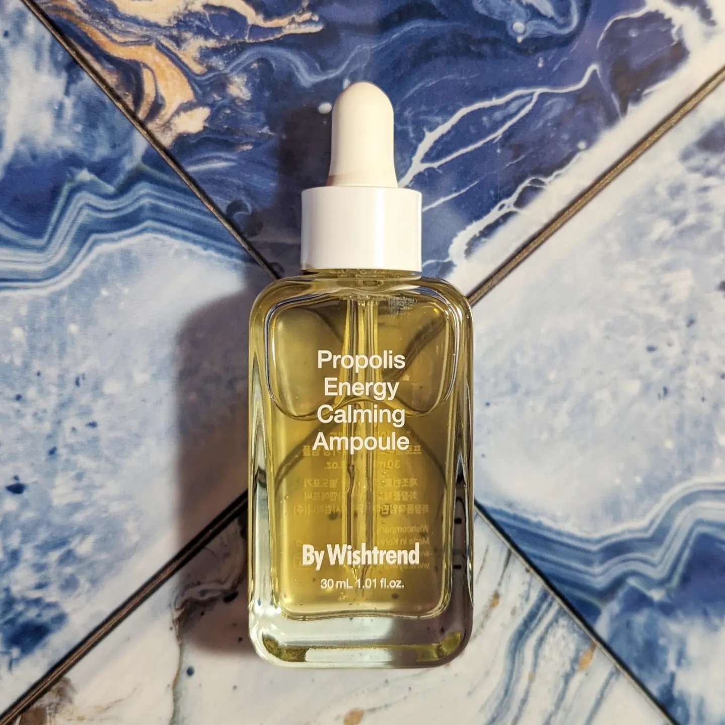 プロポリスエナジーカーミングアンプル/By Wishtrend/美容液を使ったクチコミ（1枚目）