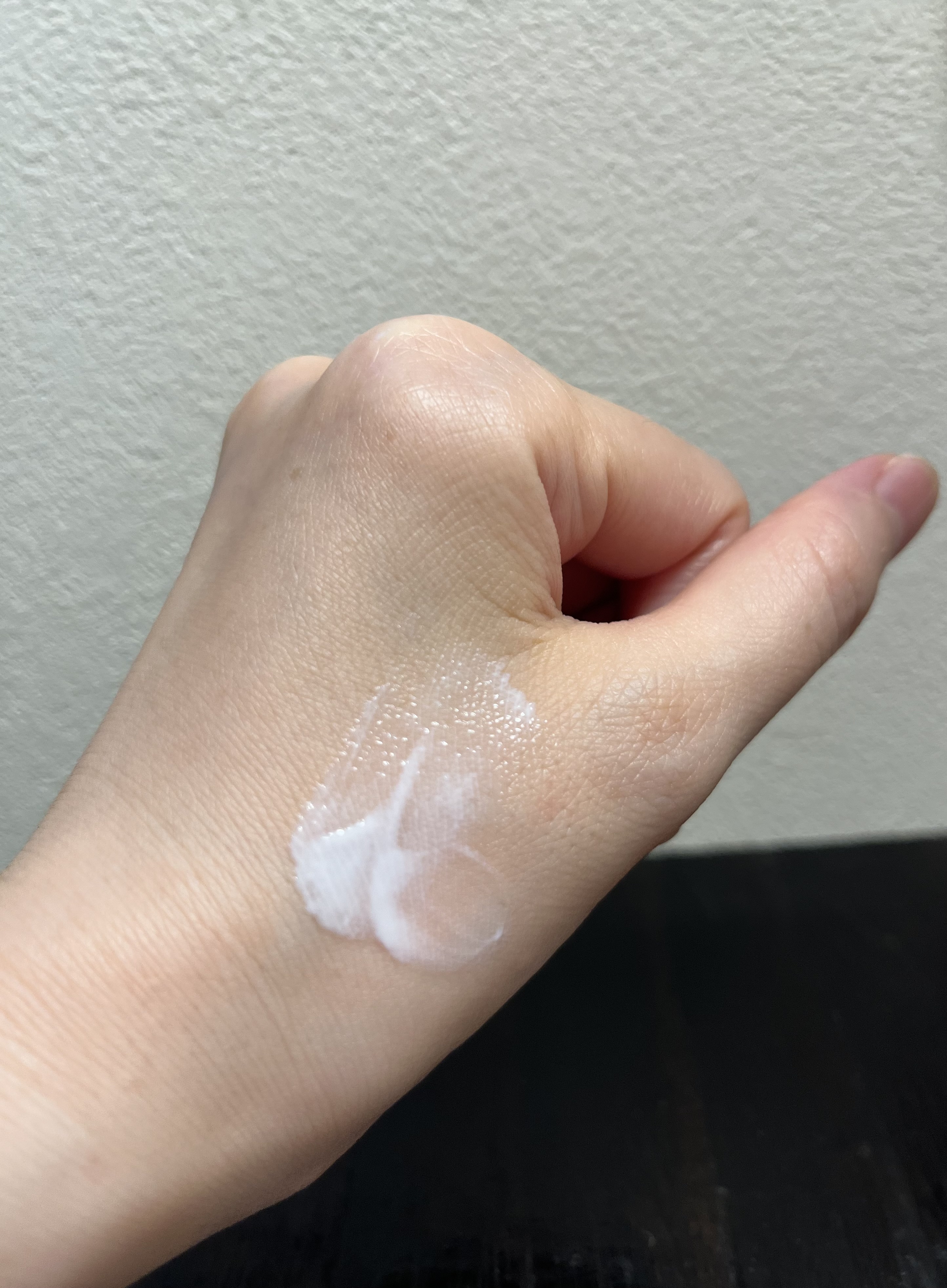 ヒアルーシカ ウォーターフィット サンセラム/SKIN1004/日焼け止めローションを使ったクチコミ（3枚目）