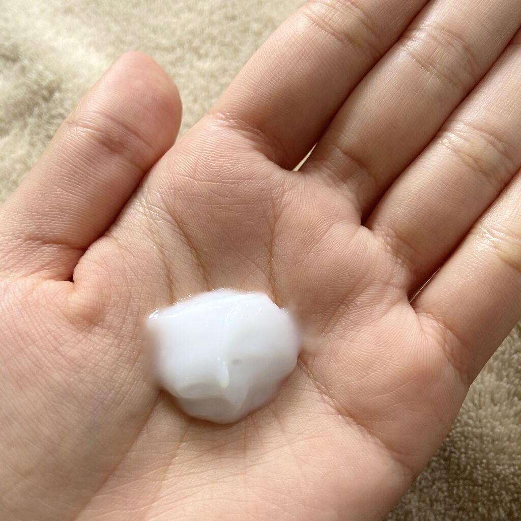 エッセンスインヘアミルク/オルビス/ヘアミルクを使ったクチコミ（2枚目）