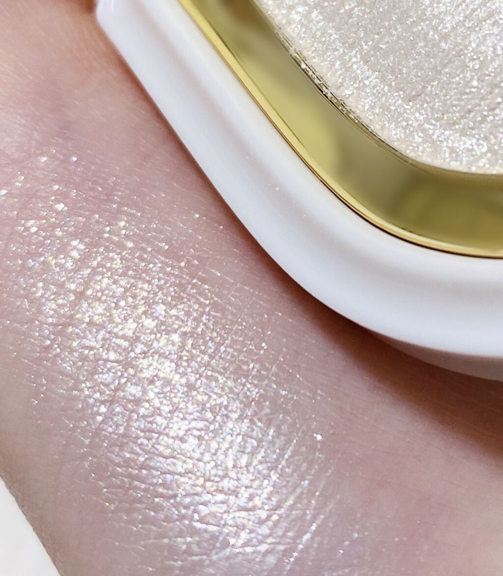 PERFECT DIARY (パーフェクトダイアリー)オートクチュール「タッチ」シングルアイシャドウ/PERFECT DIARY/単色アイシャドウを使ったクチコミ（2枚目）