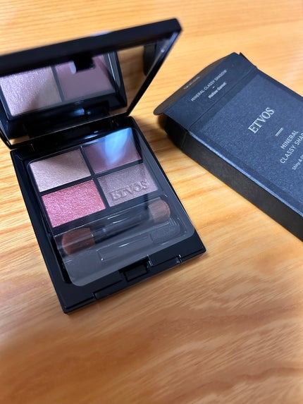 ミネラルクラッシィシャドー/エトヴォス/アイシャドウパレットを使ったクチコミ(1枚目)