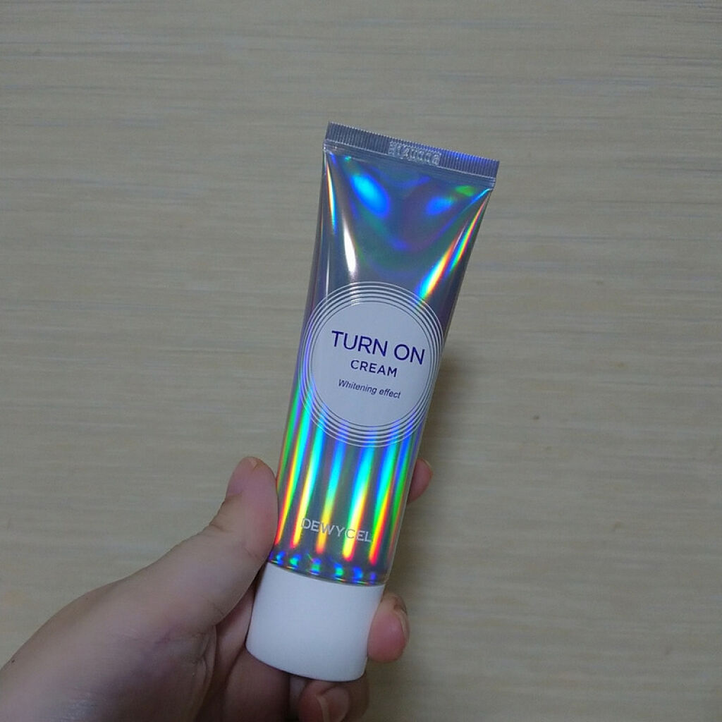 デュイセル ターンオンクリーム/DEWYCEL/フェイスクリームを使ったクチコミ（1枚目）