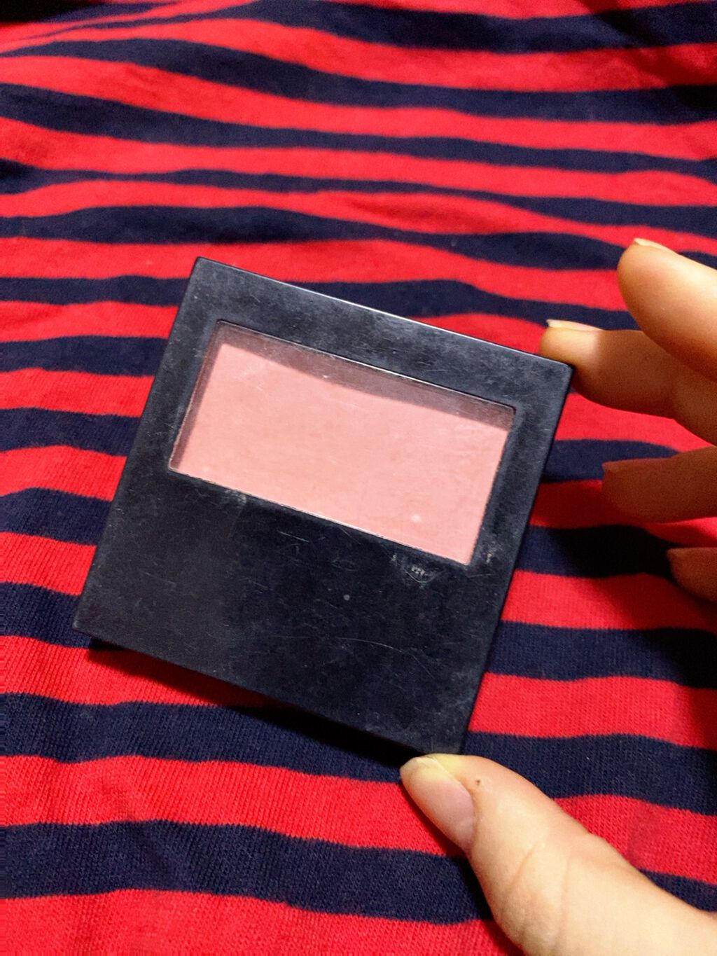 マット パウダー ブラッシュ 108 シルキーブラッシュ/REVLON/パウダーチークを使ったクチコミ（1枚目）