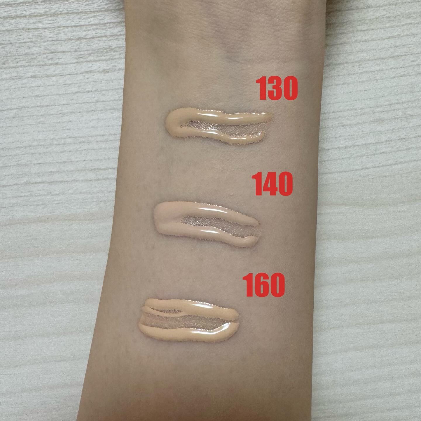 SHISEIDO エッセンススキングロウファンデーション 130 エッセンス スキングロウ ファンデーション｜ファンデーション