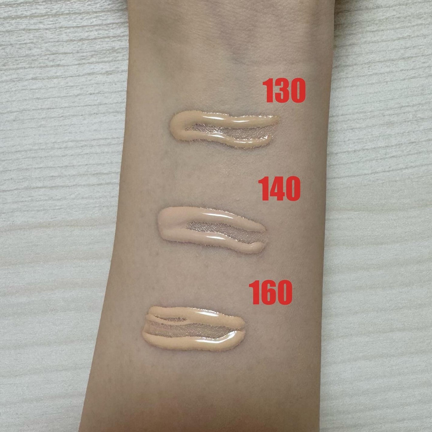 エッセンス スキングロウ ファンデーション/SHISEIDO/リキッドファンデーションを使ったクチコミ(2枚目)