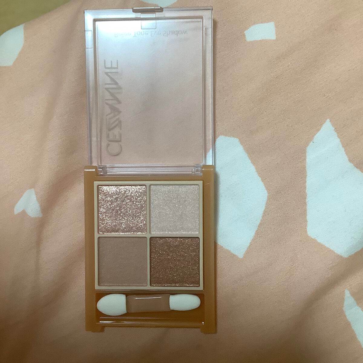 ベージュトーンアイシャドウ/CEZANNE/アイシャドウパレットを使ったクチコミ(2枚目)