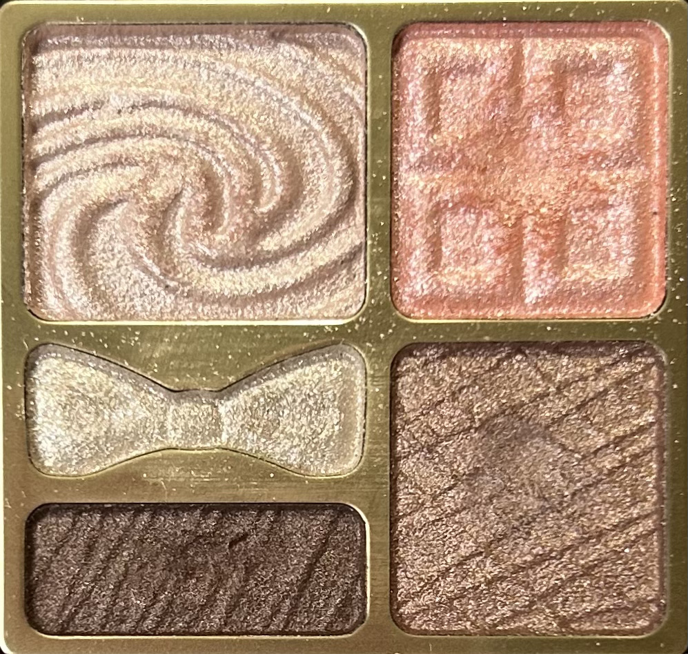 プレミアムガトーシャドウ/スウィーツ スウィーツ/アイシャドウパレットを使ったクチコミ（2枚目）