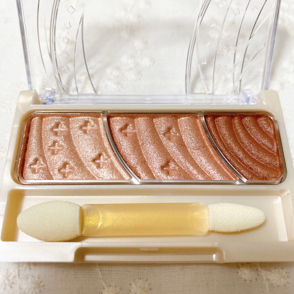 トーンアップアイシャドウ/CEZANNE/アイシャドウパレットを使ったクチコミ(1枚目)