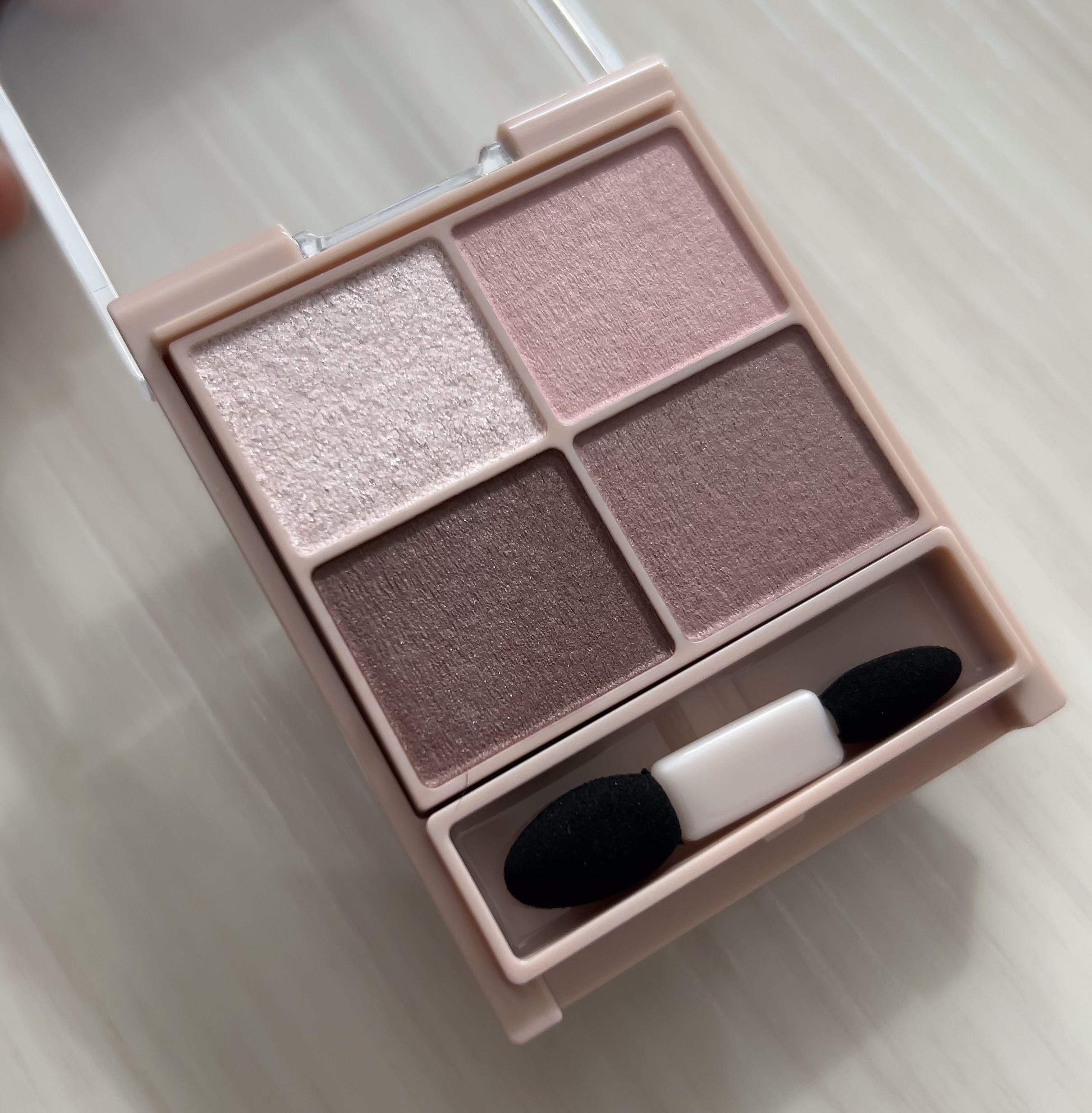 シルキースフレアイズ（マットタイプ）/キャンメイク/アイシャドウパレットを使ったクチコミ（2枚目）