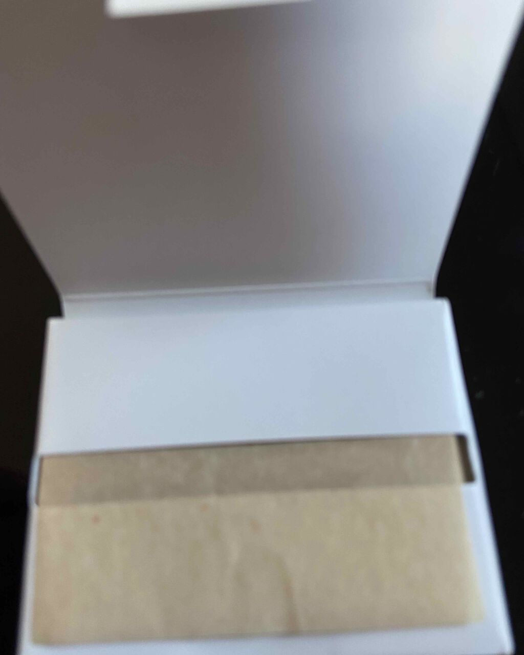 DAISO あぶらとり紙のクチコミ「こんにちはー
以前
POLA化粧品で
BAローションを購入した時に
頂いた、
フェイスペーパー.....」（2枚目）