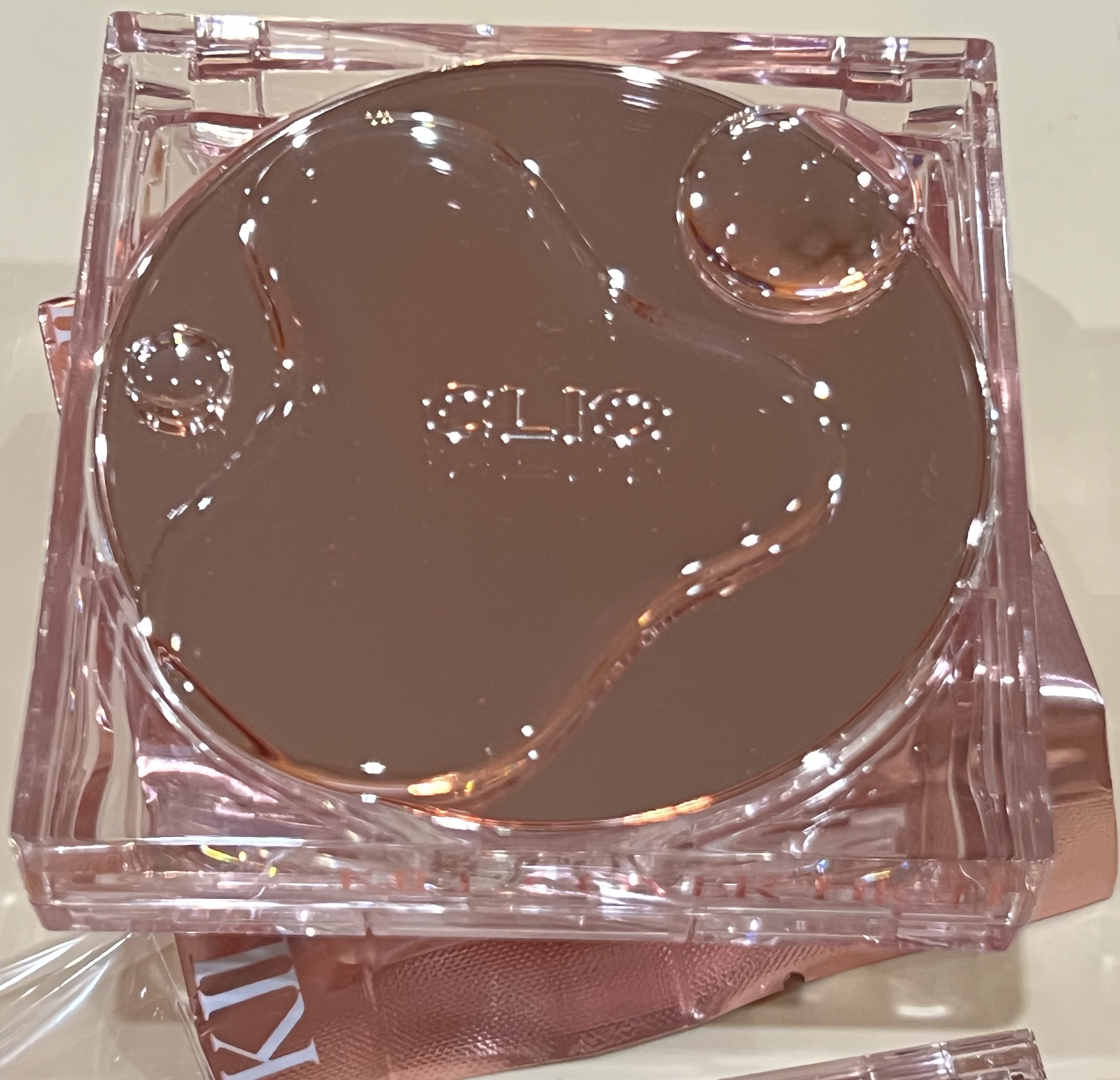 キル カバー ハイ グロウ クッション 02 ランジェリー(LINGERIE)/CLIO/クッションファンデーションを使ったクチコミ（1枚目）