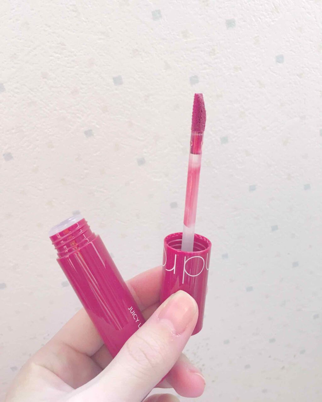 ジューシーラスティングティント/rom&nd/リップティントを使ったクチコミ(2枚目)