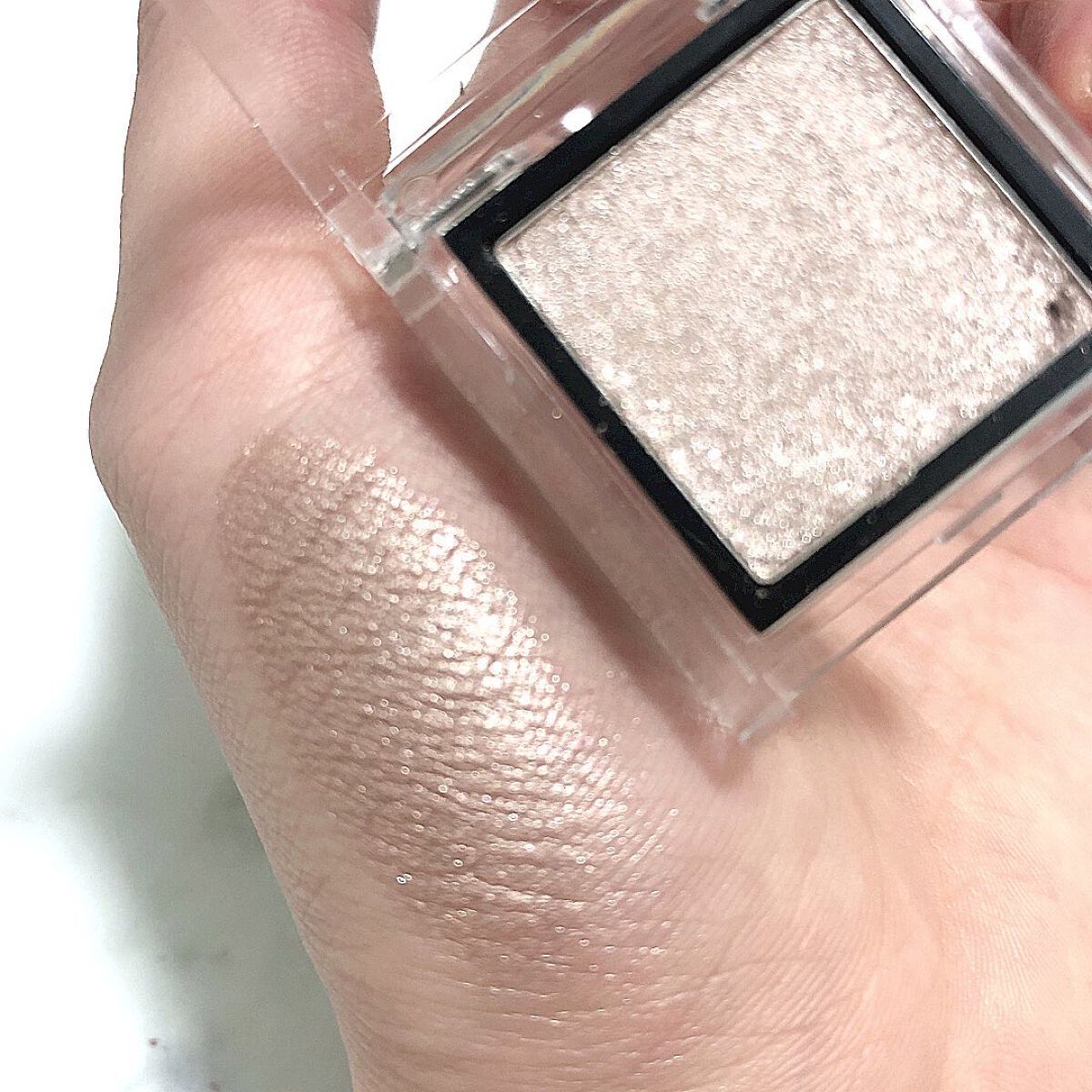 eyeshadow/SLN/単色アイシャドウを使ったクチコミ(1枚目)