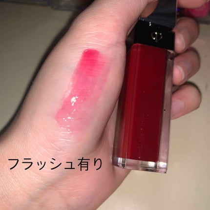 クレ・ド・ポー ボーテ ブリアンアレーブルエクラ/クレ・ド・ポー ボーテ/リップグロスを使ったクチコミ(4枚目)