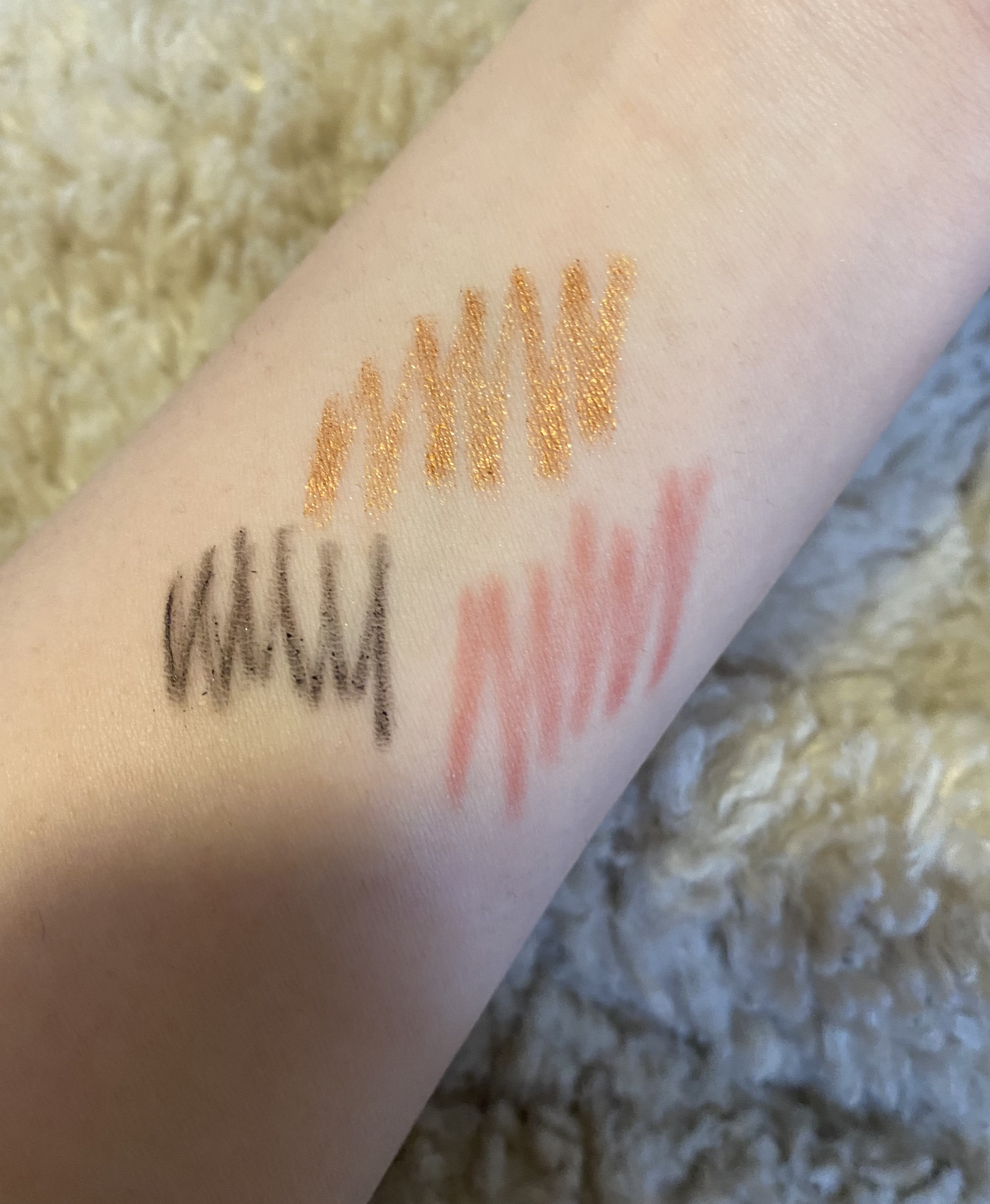 KIMESHIRO マイルド クレンジングオイルのクチコミ「肌荒れを防ぎながら
毛穴汚れとメイク汚れをスッキリ洗い流してくれる
超優秀なクレンジングオイル.....」（2枚目）