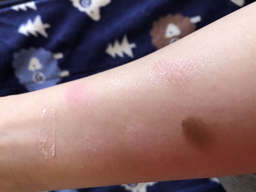 プリズムシャイングリッター/BLEND BERRY/グリッターを使ったクチコミ（3枚目）