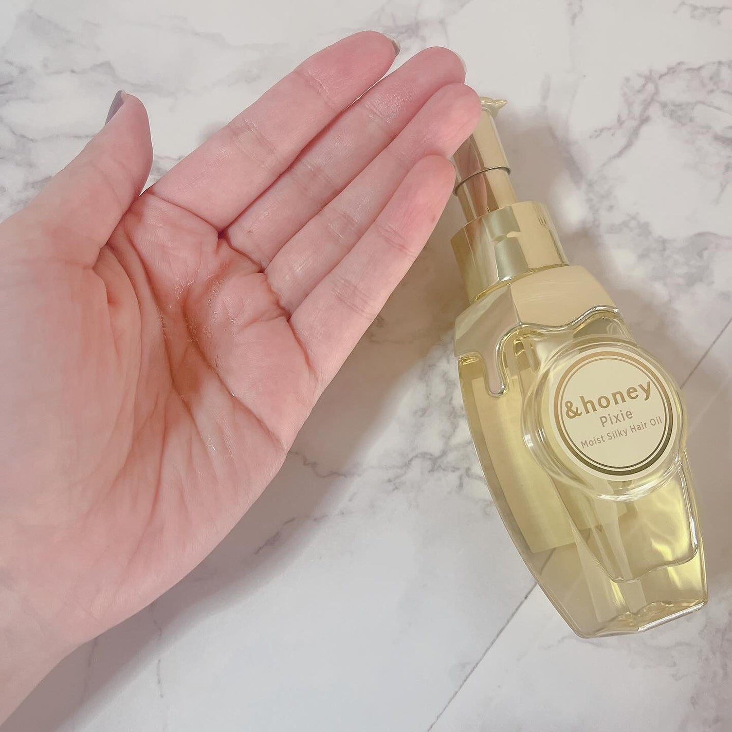 アンドハニー ピクシー モイストシルキー ヘアオイル3.0/&honey/ヘアオイルを使ったクチコミ(2枚目)