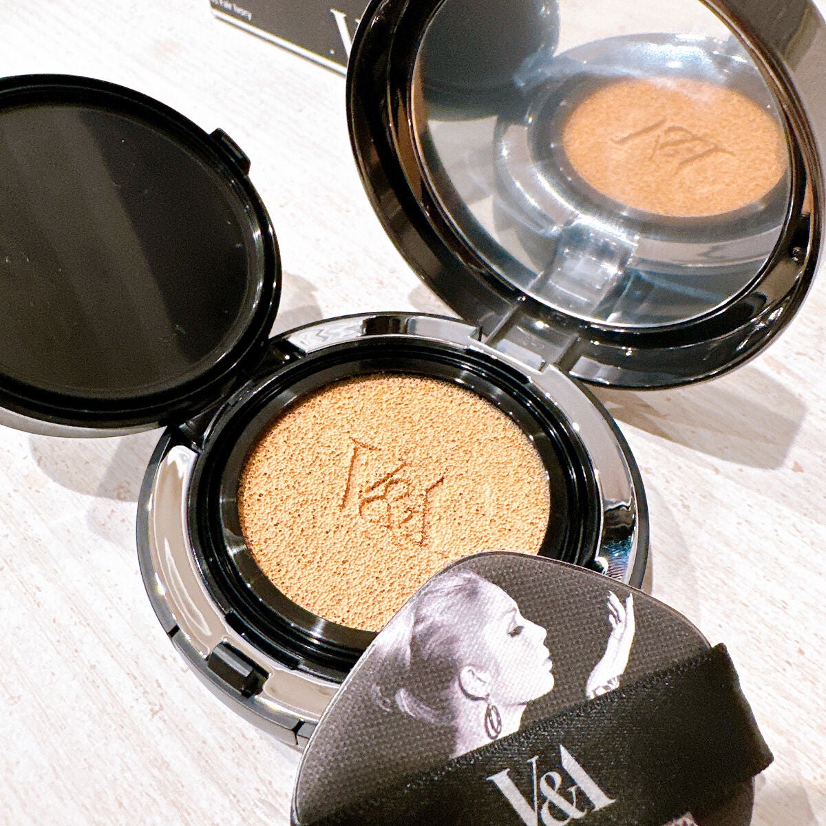 ロングウェアクッションファンデーション/V&Aビューティー/クッションファンデーションを使ったクチコミ(3枚目)