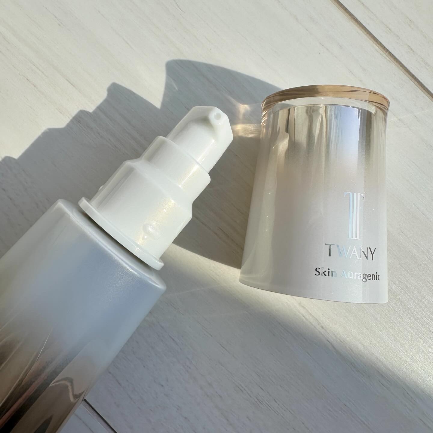スキンオーラジェニック/TWANY/美容液を使ったクチコミ（3枚目）