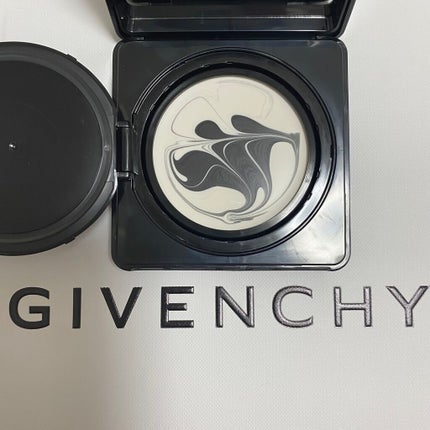 ソワン ノワール UV コンパクト/GIVENCHY/日焼け止めローションを使ったクチコミ(2枚目)