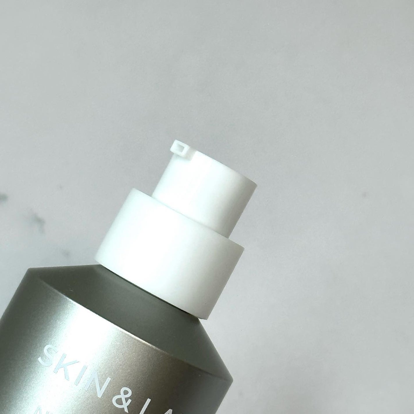 ヴィーガンナイアシンアミドリカバリーセラム/SKIN&LAB/美容液を使ったクチコミ(3枚目)