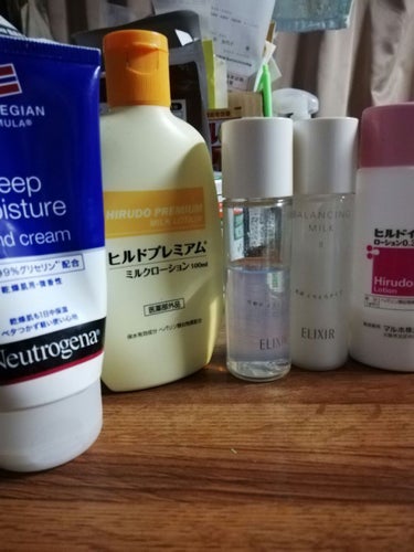 ノルウェー フォーミュラ ディープモイスチャー ハンドクリーム/Neutrogena/ハンドクリームを使ったクチコミ（1枚目）