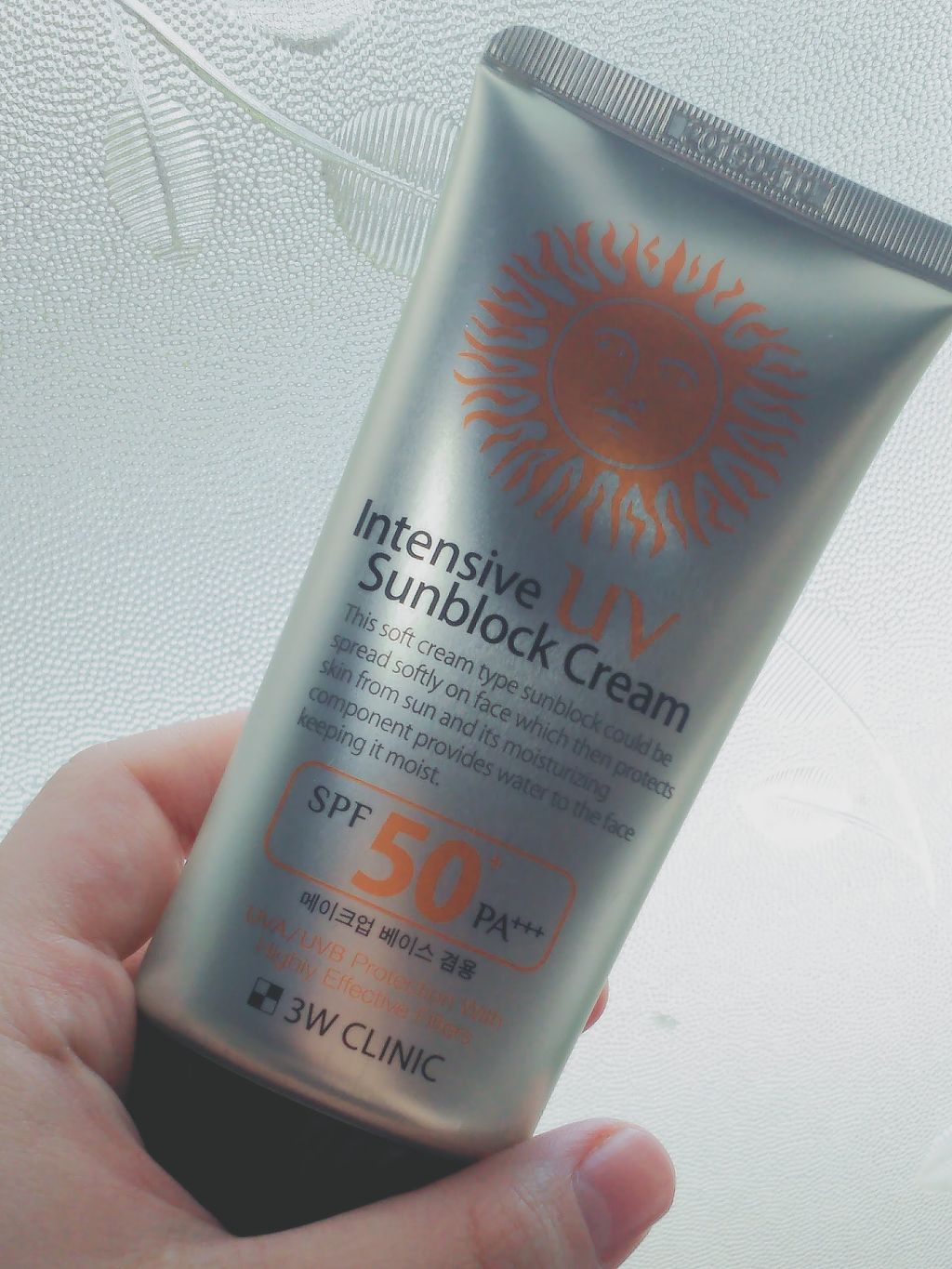 インテンシブUVサンブロッククリーム/3W CLINIC(韓国)/化粧下地を使ったクチコミ(2枚目)