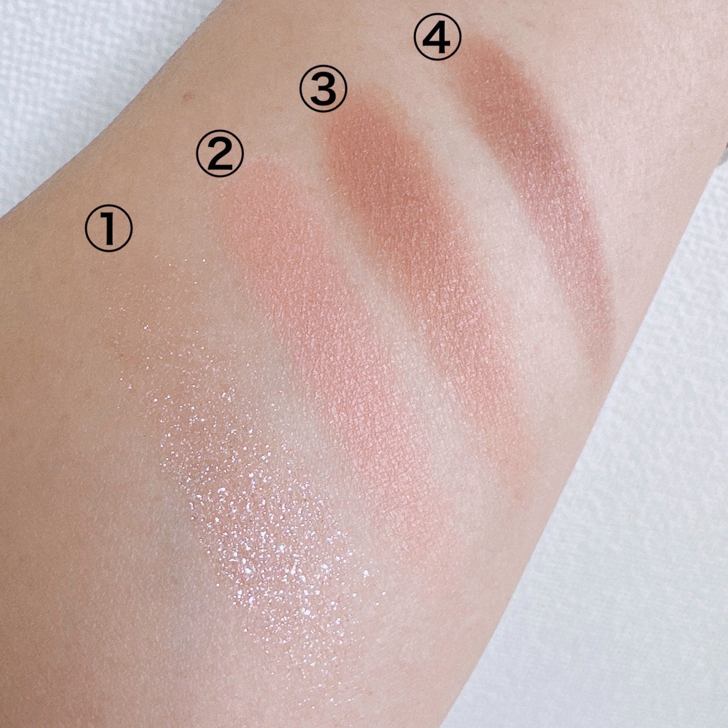 ビタートーンアイシャドウ/CEZANNE/パウダーアイシャドウを使ったクチコミ(3枚目)