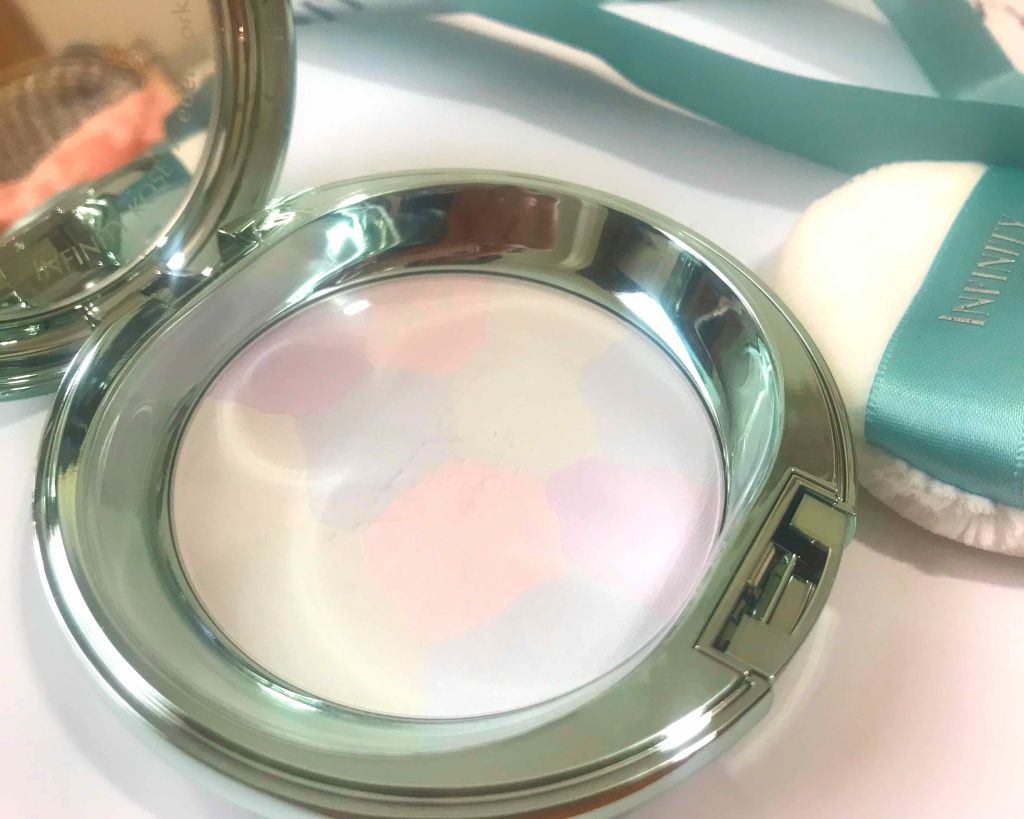 ロイヤルフラワーコレクション VII コンパクトパウダー/インフィニティ/プレストパウダーを使ったクチコミ（2枚目）