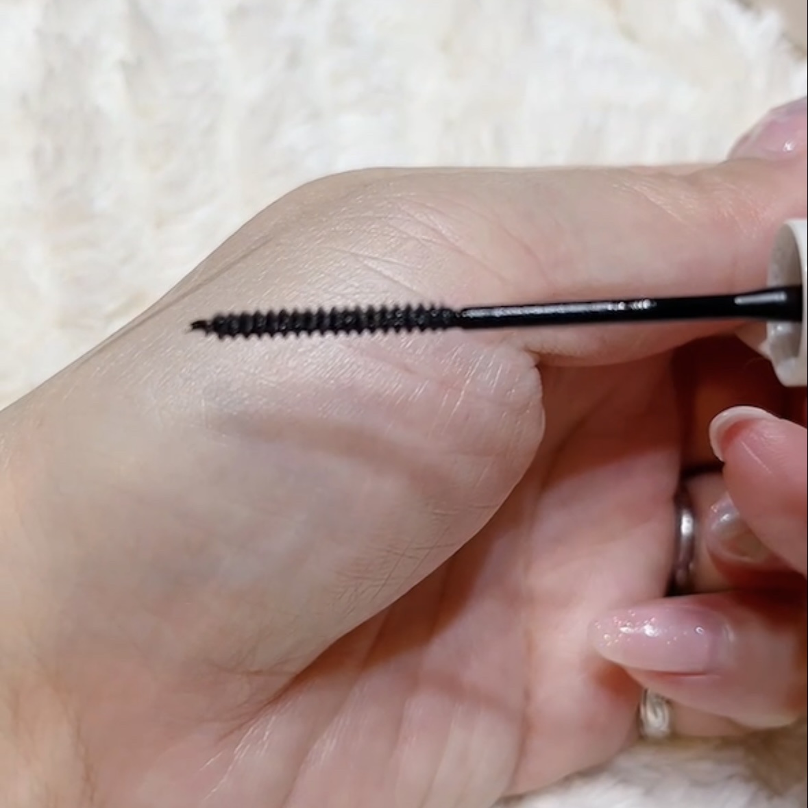 インスパイアマルチフィクサーマスカラ/mude/マスカラ下地を使ったクチコミ（3枚目）