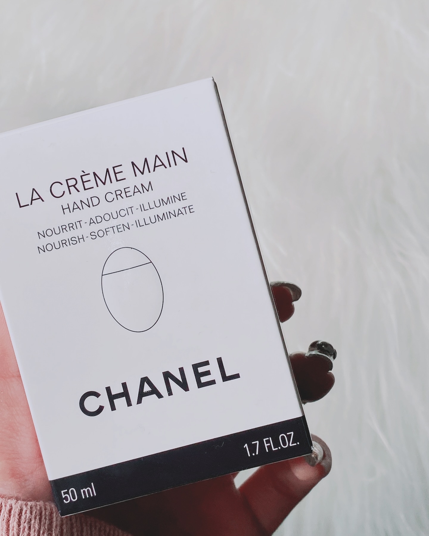 ラ クレーム マン/CHANEL/ハンドクリームを使ったクチコミ（1枚目）