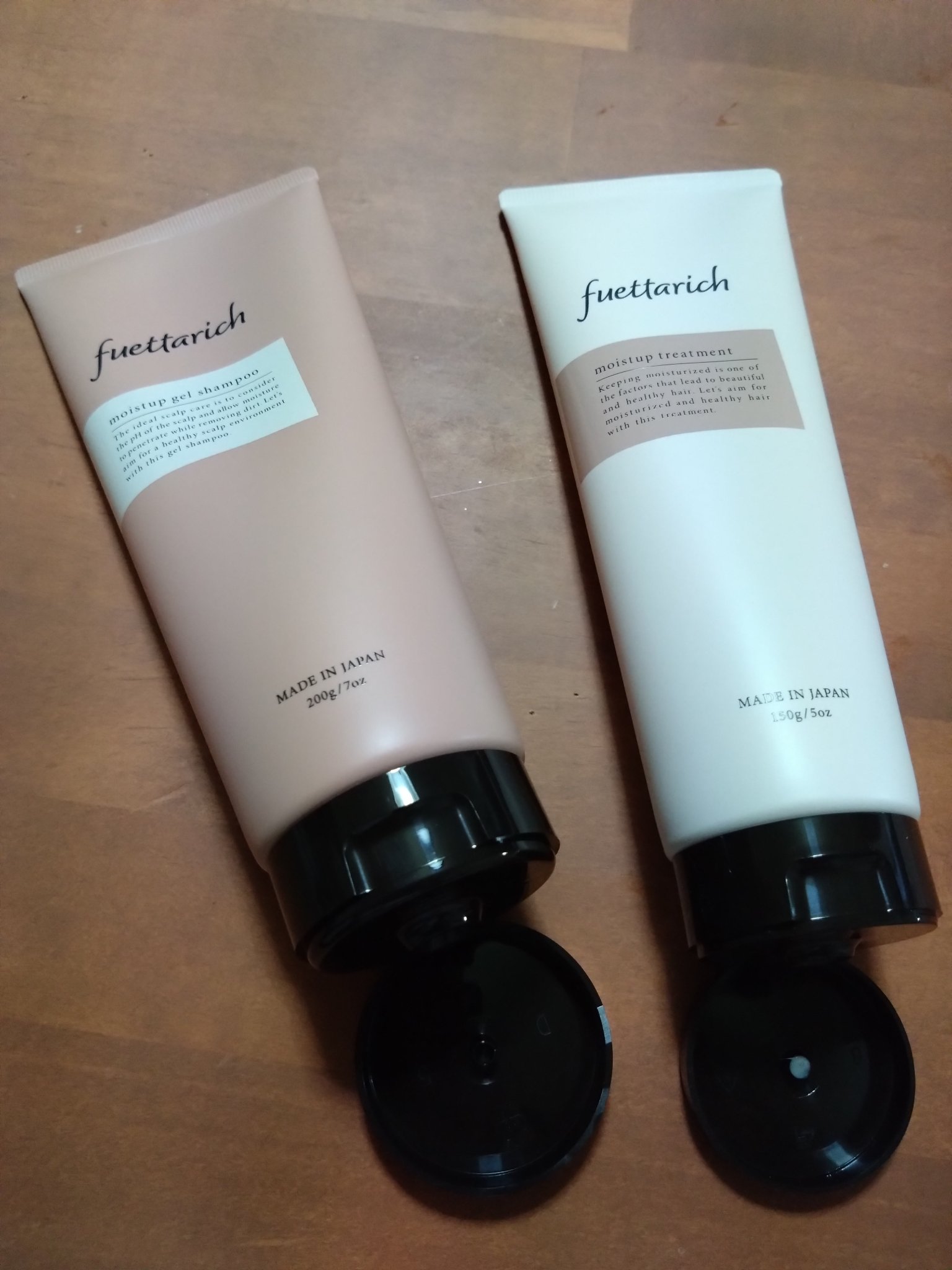 モイストアップ ジェル シャンプー/トリートメント/fuettarich (フエッタリッチ)/サロンシャンプーを使ったクチコミ（2枚目）