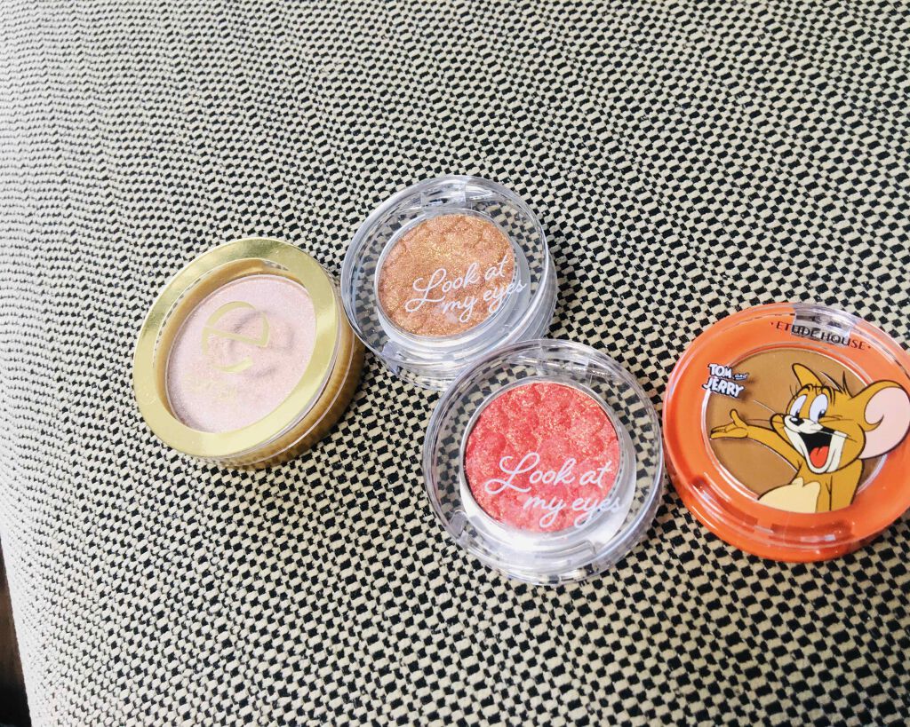 シャイニーシャドウ N/excel/単色アイシャドウを使ったクチコミ(1枚目)