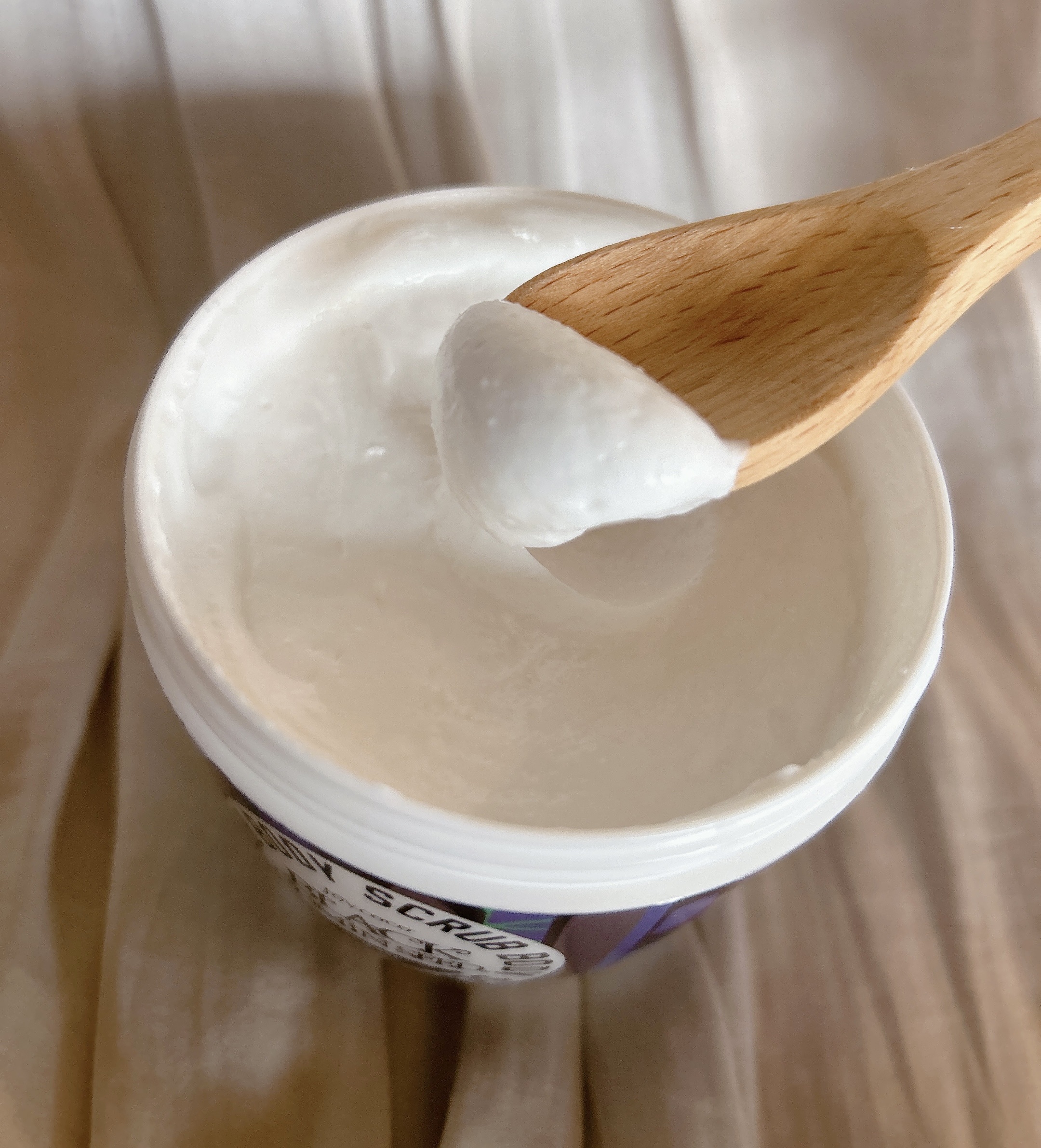 ジョイココ　ボディスクラブ　ブラッククミンシード/Joy.coco(ジョイココ)/ボディスクラブを使ったクチコミ（3枚目）