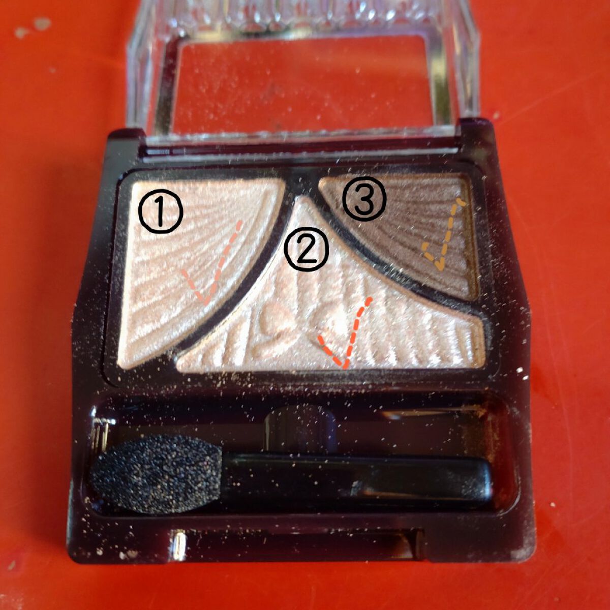 ジューシーピュアアイズ/キャンメイク/アイシャドウパレットを使ったクチコミ（2枚目）