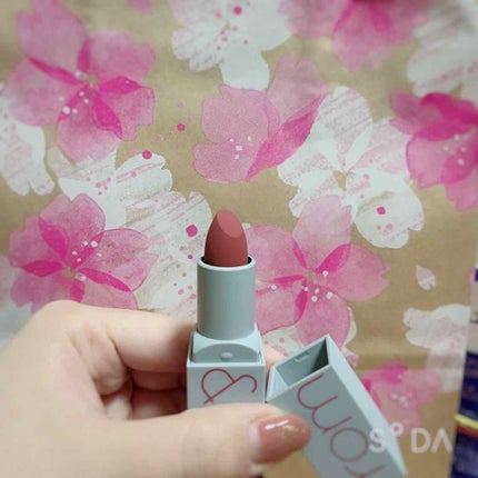 ゼログラムマットリップスティック/rom&nd/口紅を使ったクチコミ(1枚目)