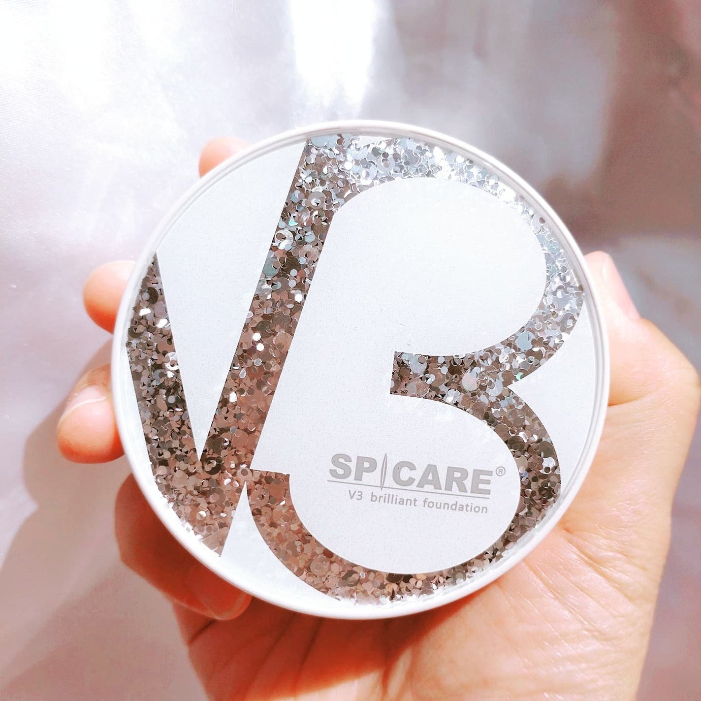 V3 ブリリアント ファンデーション/SPICARE/クッションファンデーションを使ったクチコミ(8枚目)