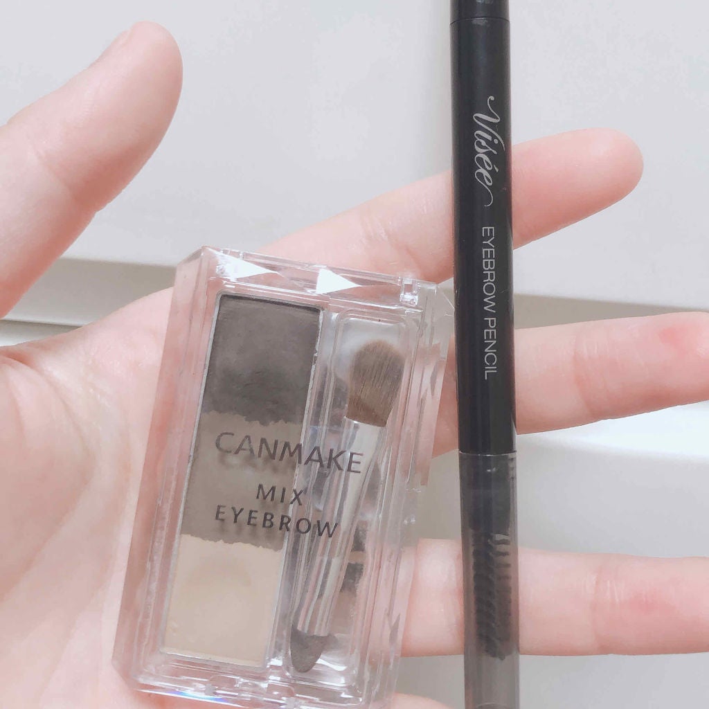 カラーリングアイブロウ/ヘビーローテーション/眉マスカラを使ったクチコミ(2枚目)