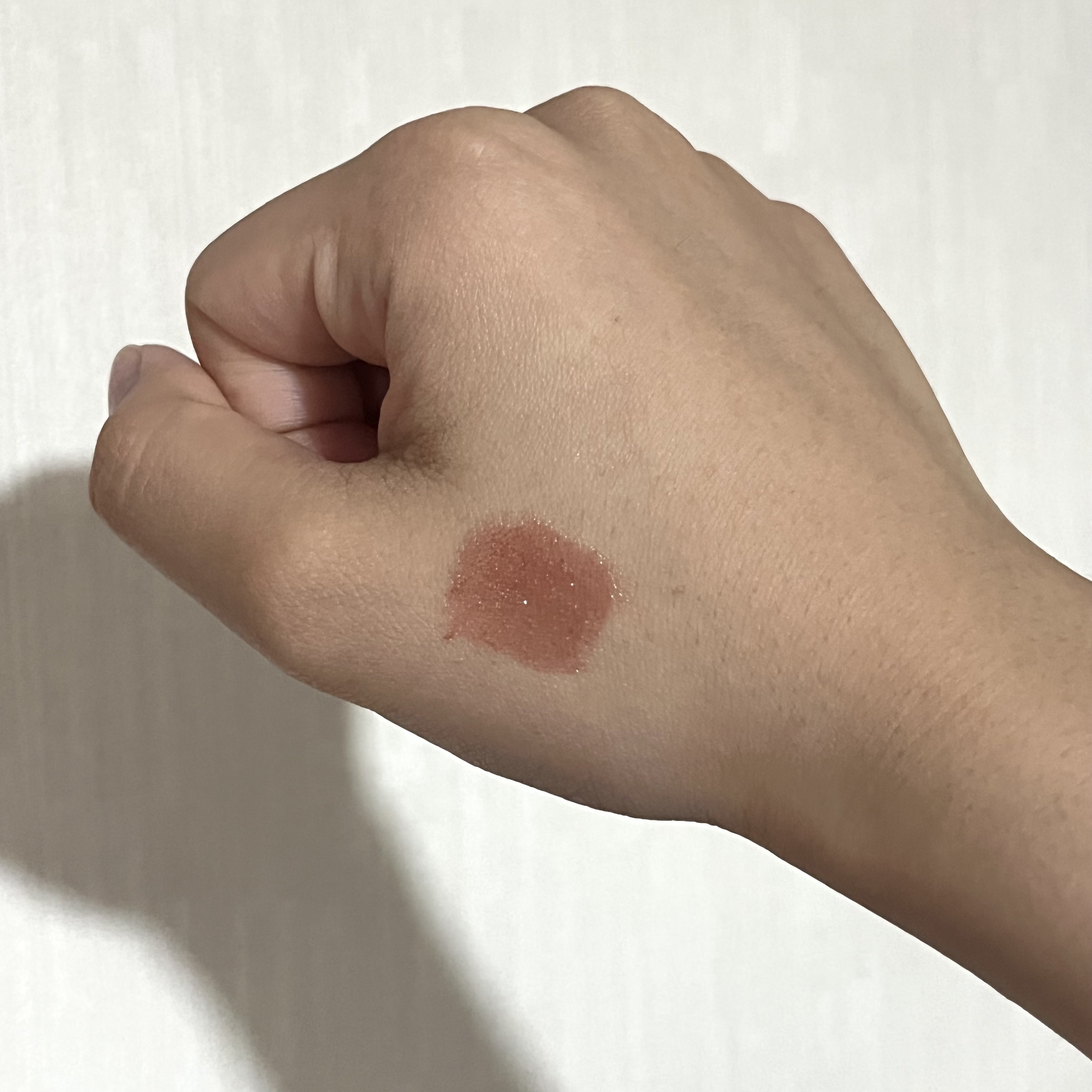 グロウ フィクシングティント モーヴメント/ETUDE/リップティントを使ったクチコミ（2枚目）