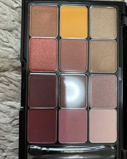ピカシュウ アイ パレット‐サンダーショック/shu uemura/アイシャドウパレットを使ったクチコミ(2枚目)