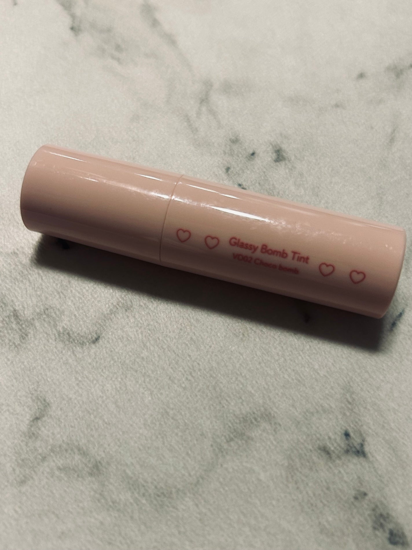 アンドバイロムアンド グラッシーボムティント/&nd by rom&nd/リップティントを使ったクチコミ(2枚目)