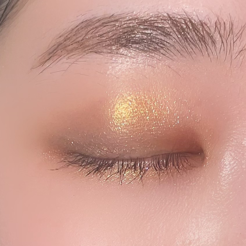 シャドーカスタマイズ/MAJOLICA MAJORCA/単色アイシャドウを使ったクチコミ（2枚目）