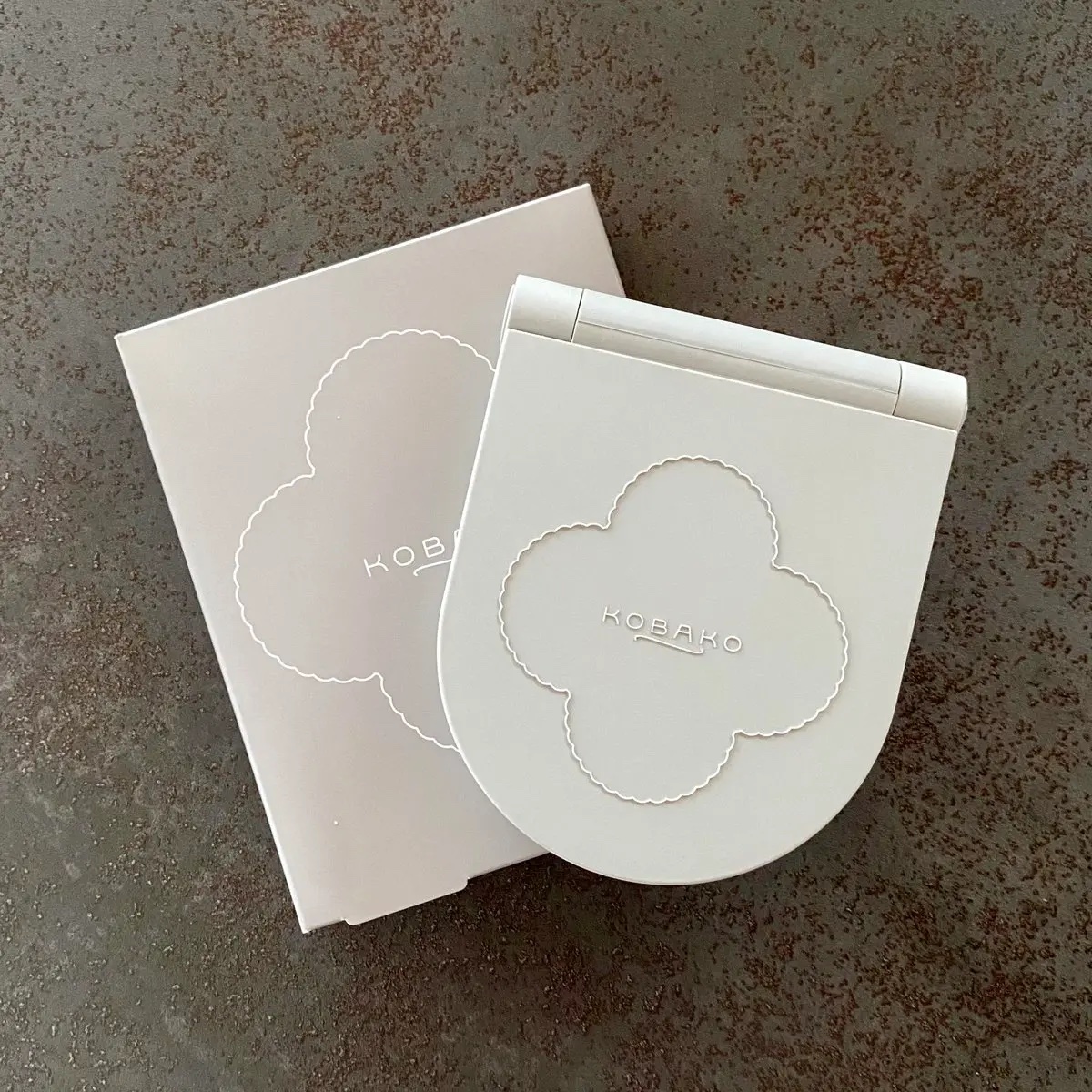 KOBAKO コスメティックミラー/貝印/その他化粧小物を使ったクチコミ（1枚目）