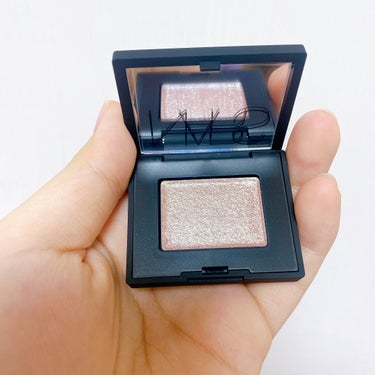 NARS ハードワイヤードアイシャドーのクチコミ「\NARS ハードワイヤードアイシャドー/

5339　MENDOZA

5342　EARTH.....」（2枚目）