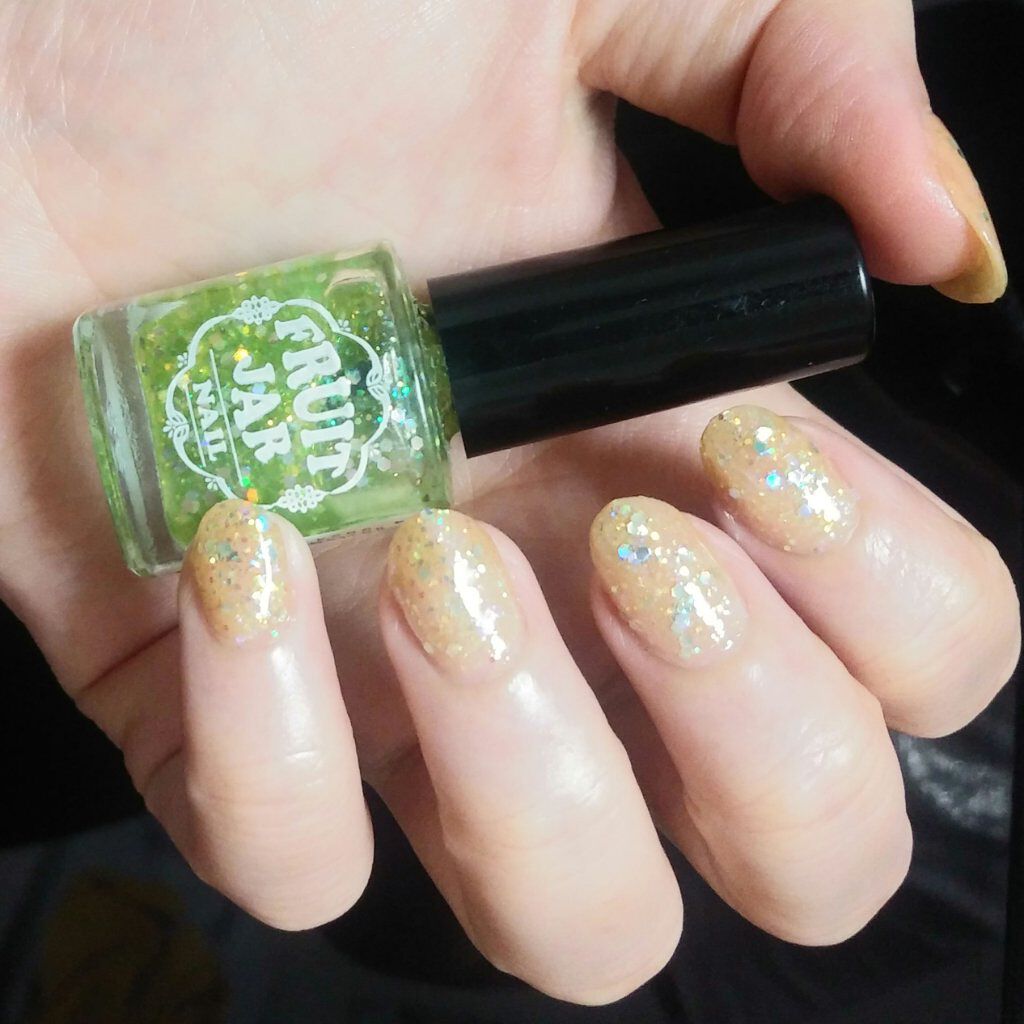 フルーツジャーネイル/キャンドゥ/マニキュアを使ったクチコミ（3枚目）