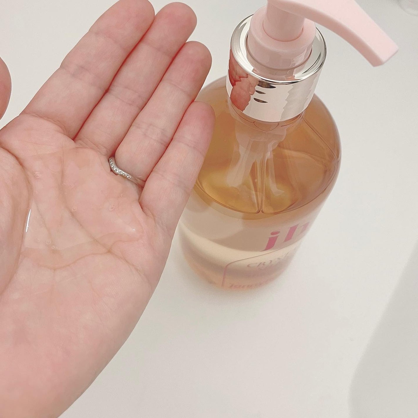 クリスタル シルキー シャンプー/トリートメント<サラサラ>/jenny house/シャンプー・コンディショナーを使ったクチコミ(2枚目)