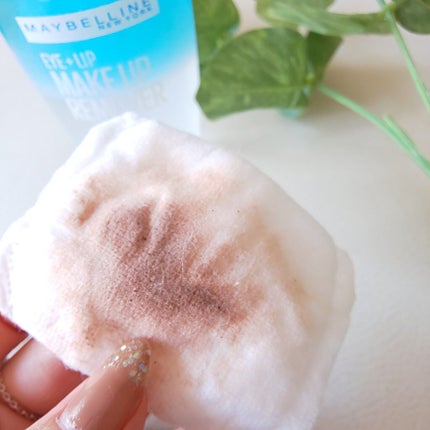 アイ+リップ メイクアップ リムーバー/MAYBELLINE NEW YORK/ポイントメイクリムーバーを使ったクチコミ(4枚目)