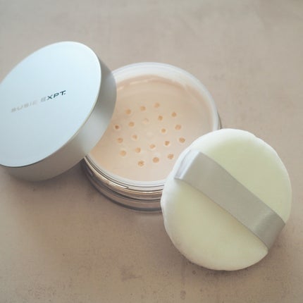 スージー エキスパート マイクロエアリーパウダーF/SUSIE N.Y./ルースパウダーを使ったクチコミ(2枚目)